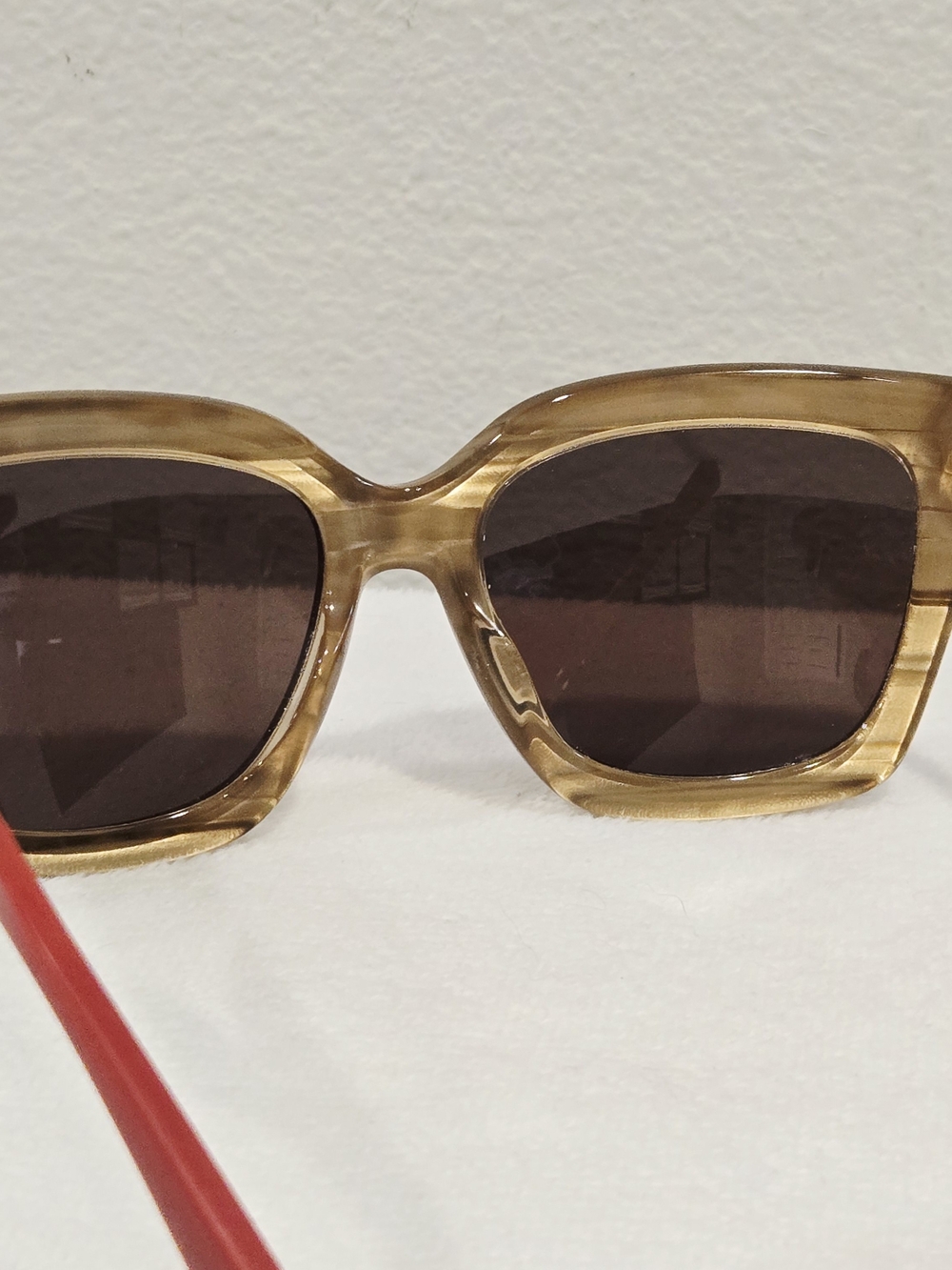 Michael Kors Tortoise Square Sunglasses with Dark Brown Lenses EUC - Picture 6 of 10